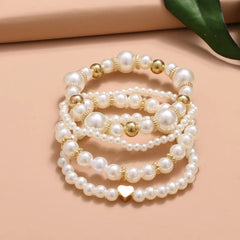 Beautiful and Versatile Pearl Love Women's Bracelet Set of 4 Ins, High Grade, Elegant and Fashionable Jewelry